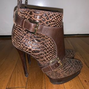 Michael kors leather booties